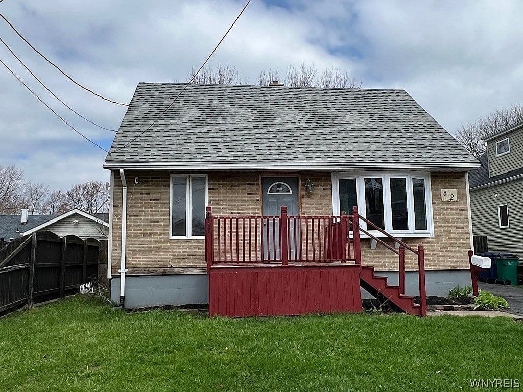 Primary listing photo