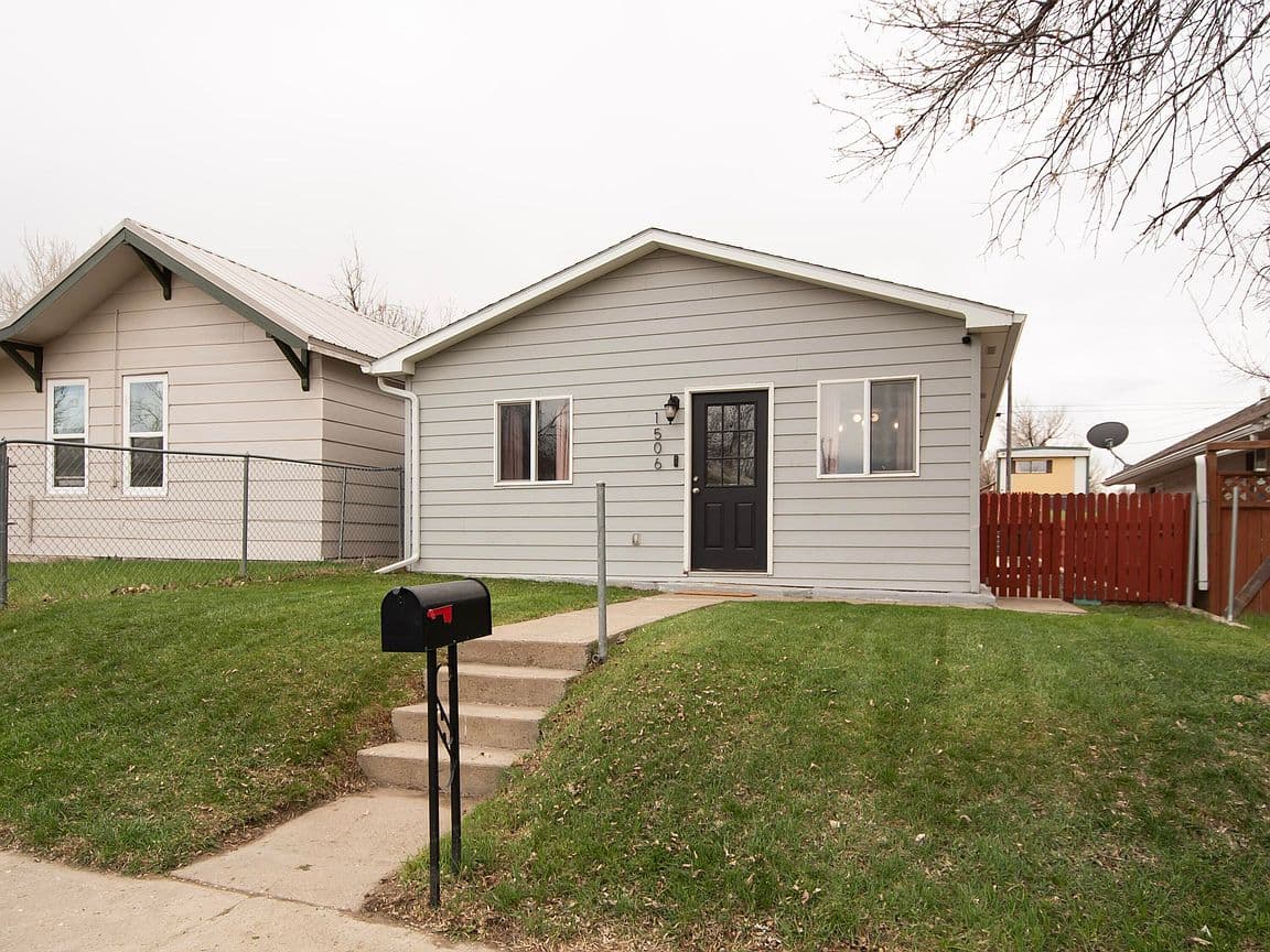 Primary listing photo