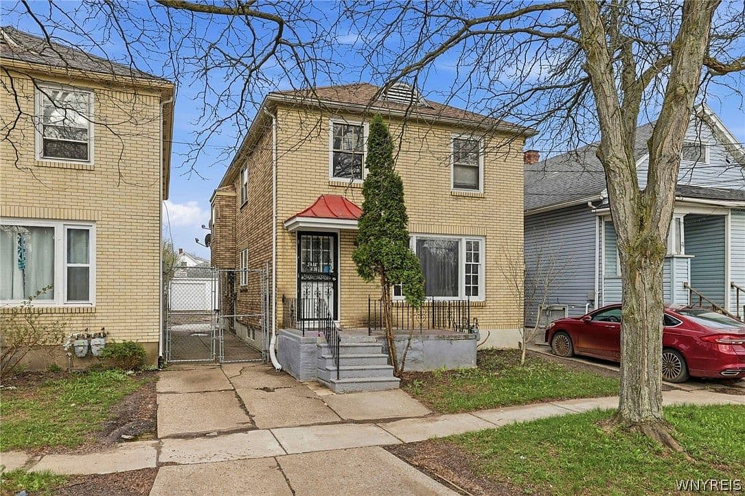 Primary listing photo