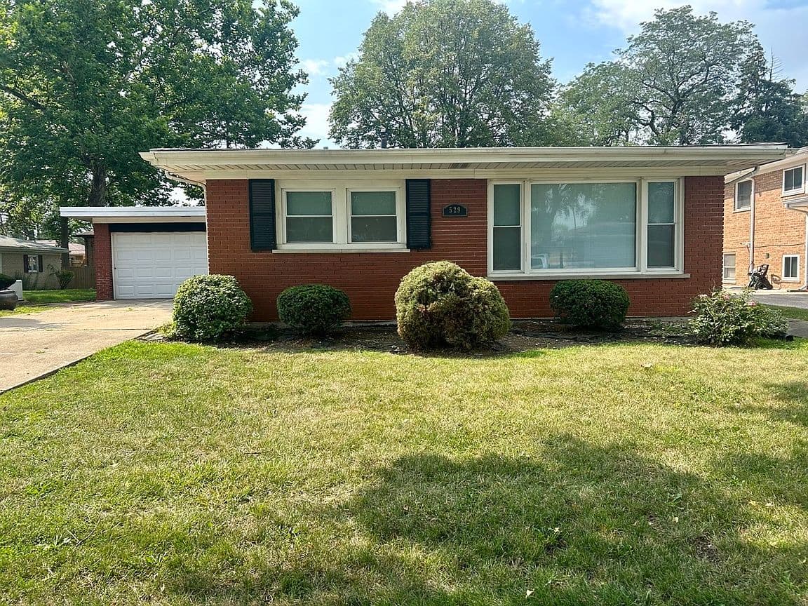 Primary listing photo