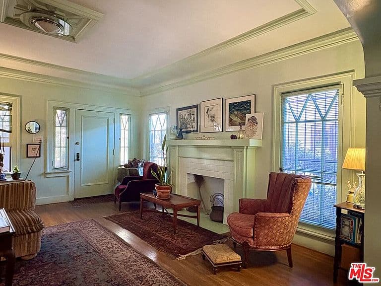 Listing photo 4