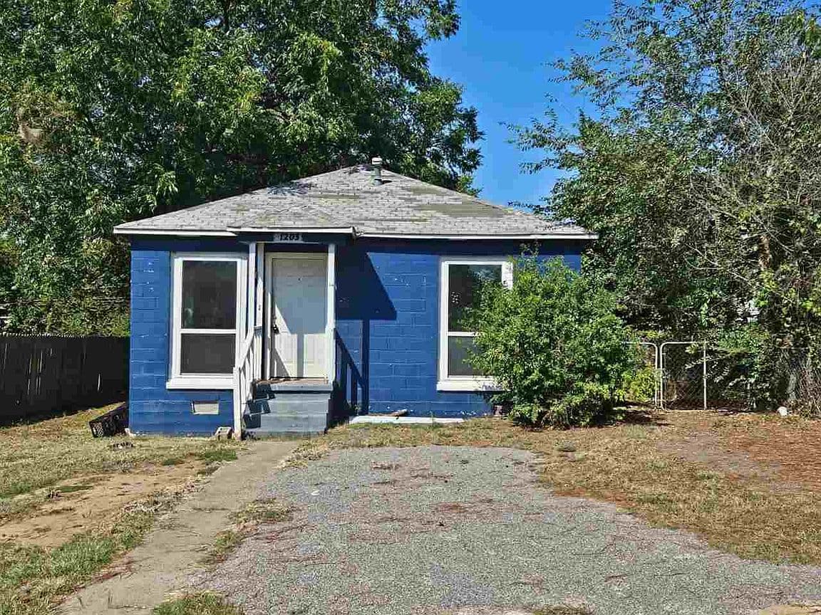 Primary listing photo