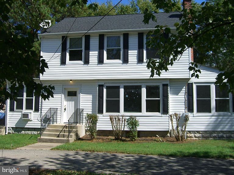 Listing photo