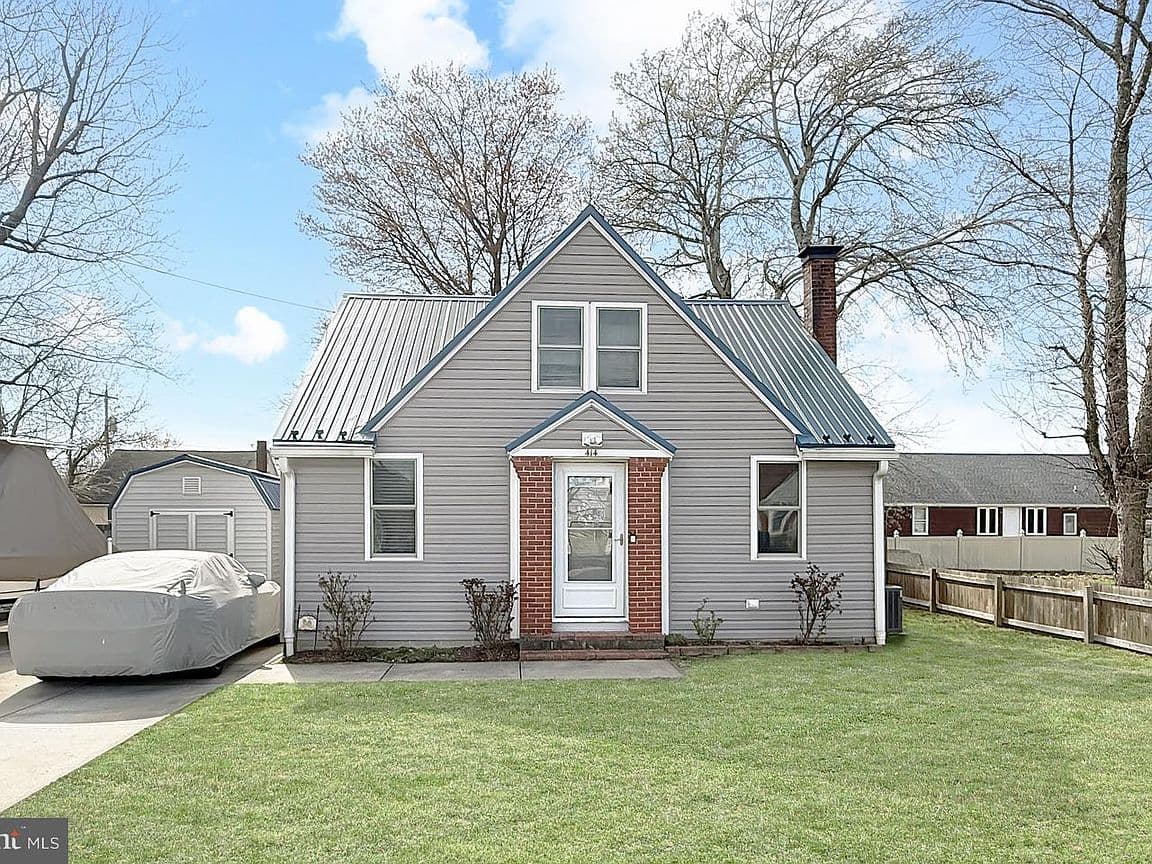 Primary listing photo