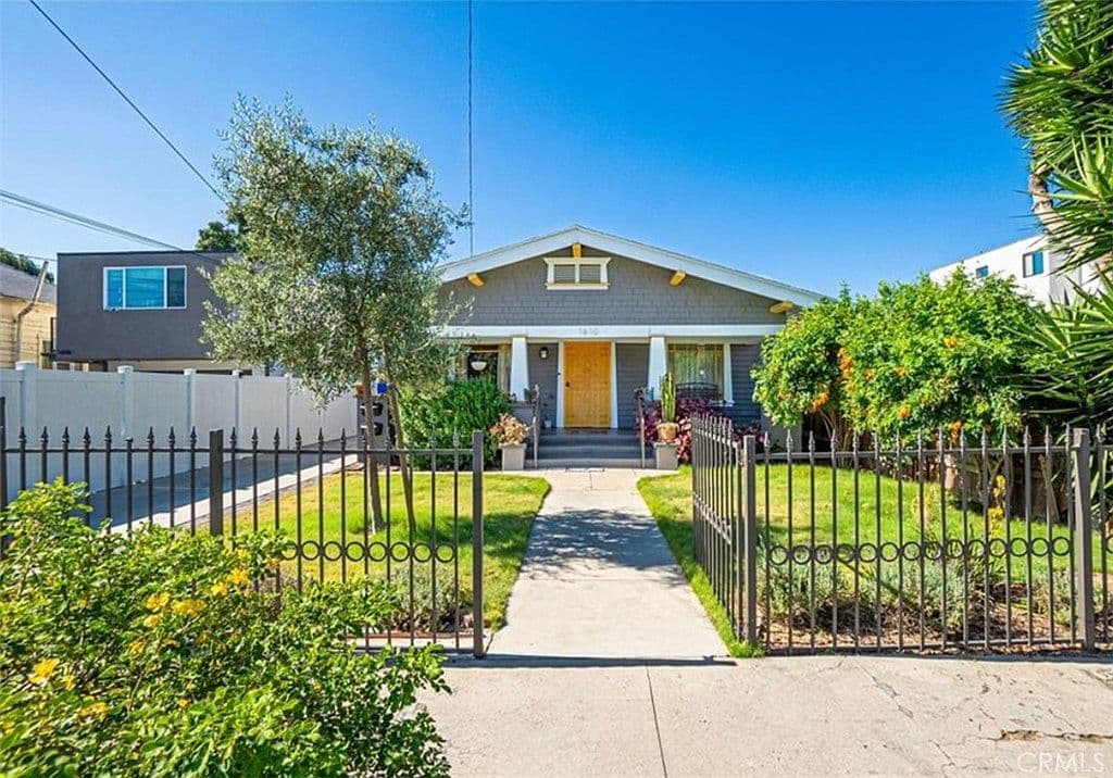 Primary listing photo