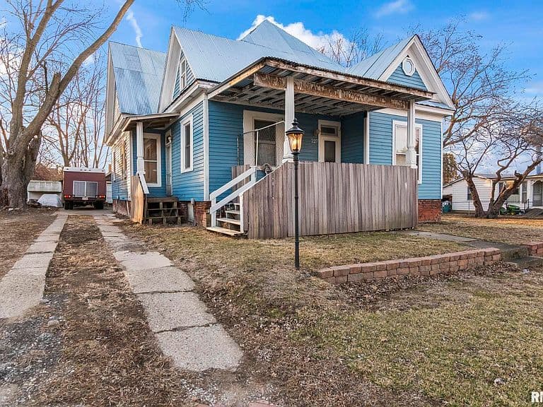 Listing photo 4
