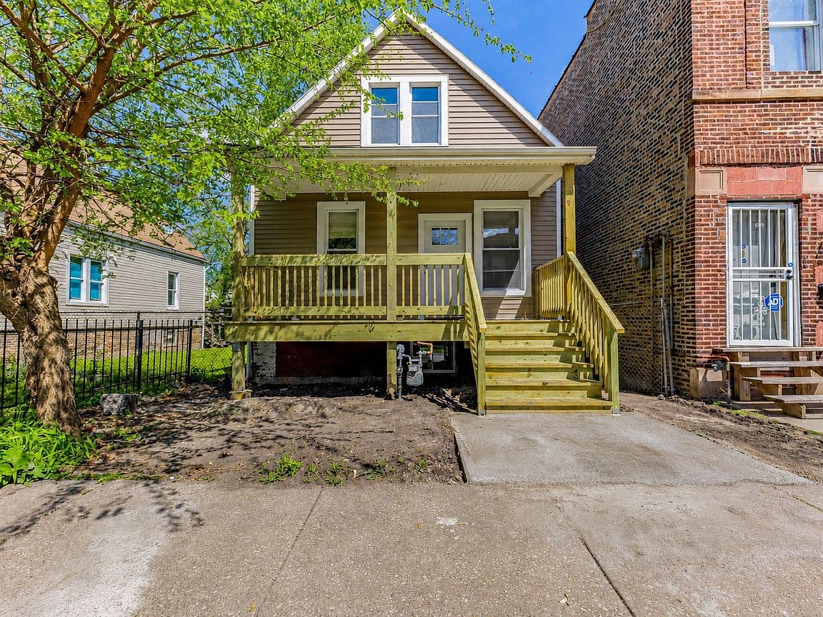 Primary listing photo