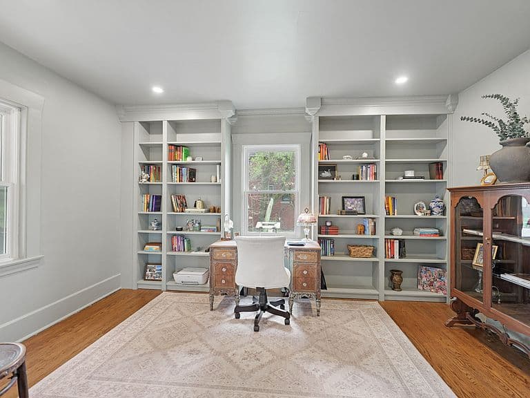 Listing photo 5