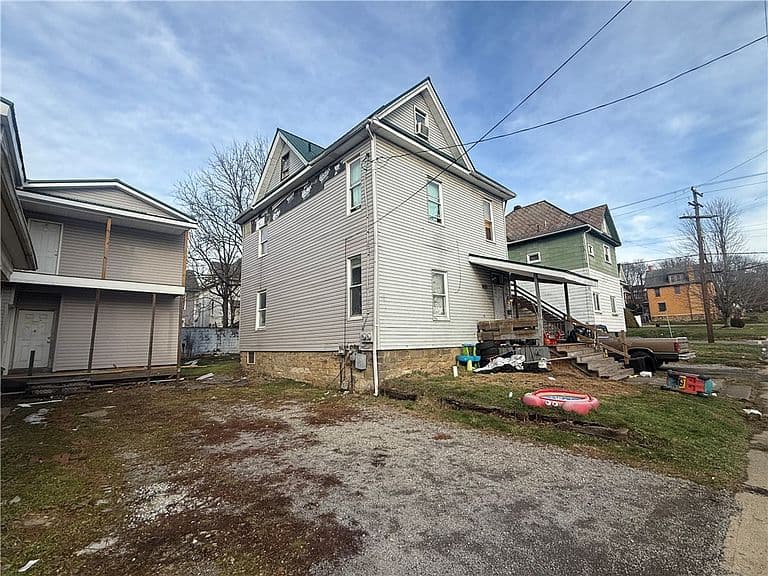 Listing photo 4