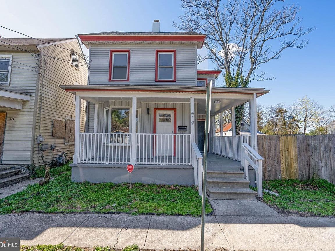 Primary listing photo