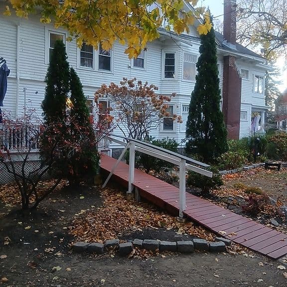 Listing photo 3