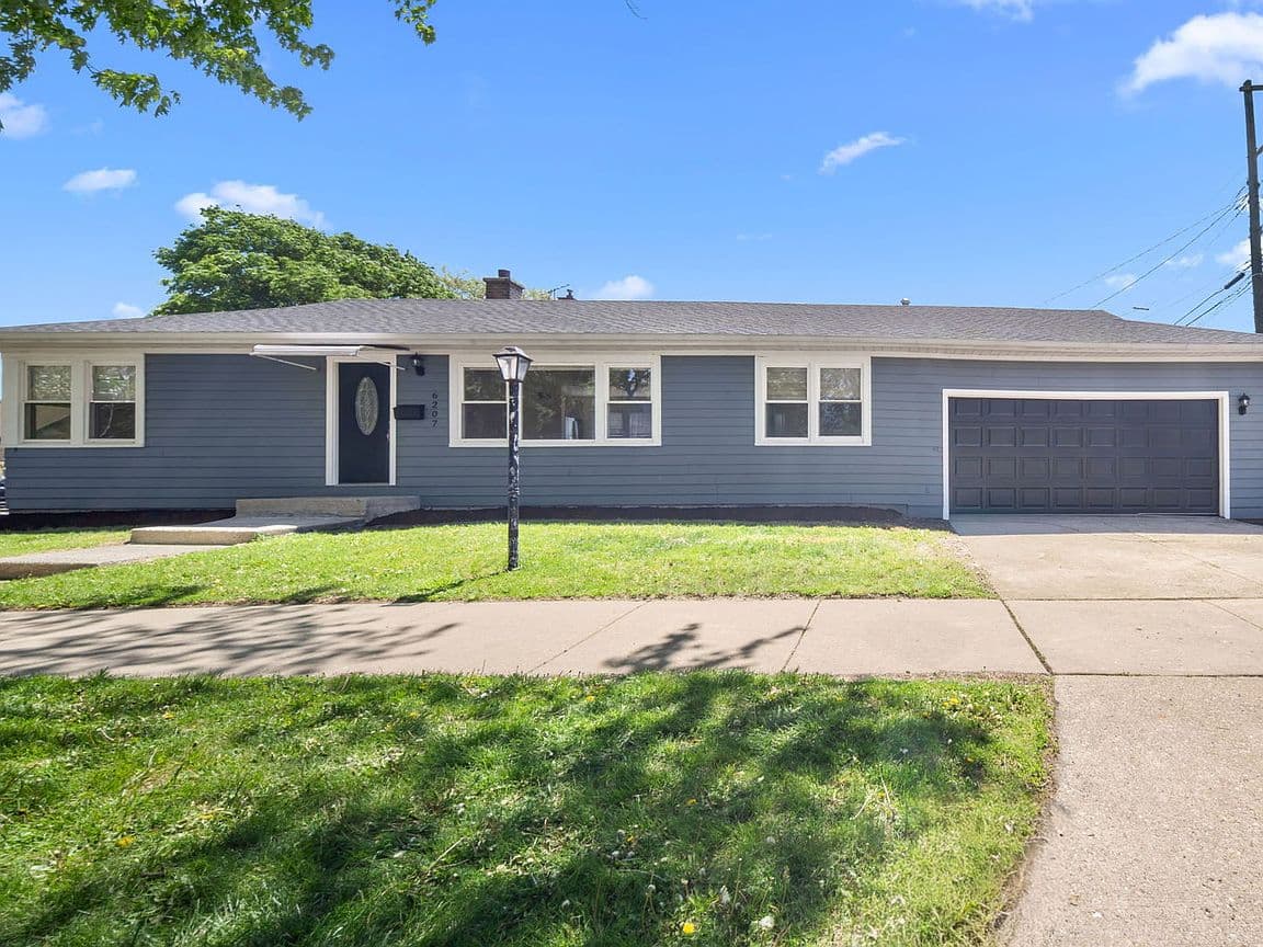 Primary listing photo