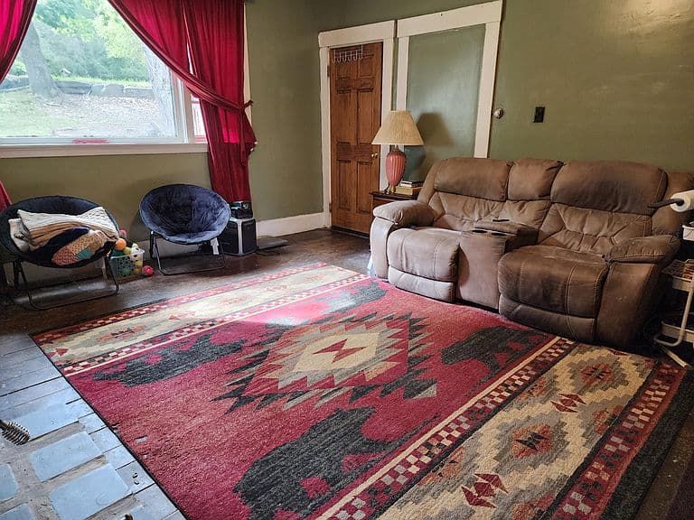 Listing photo 5