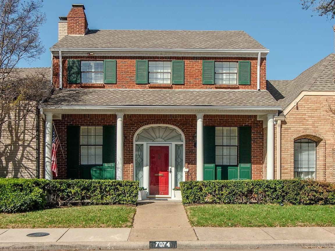 Primary listing photo