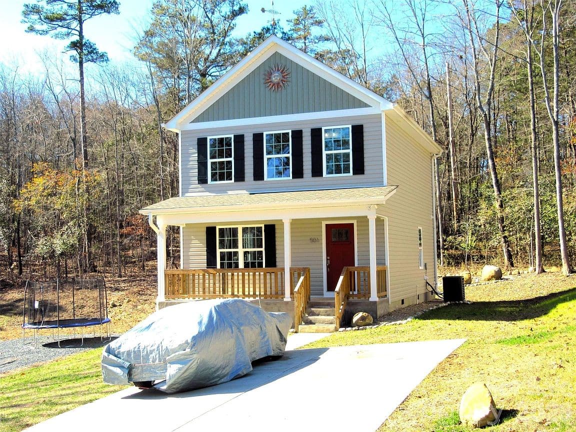 Primary listing photo