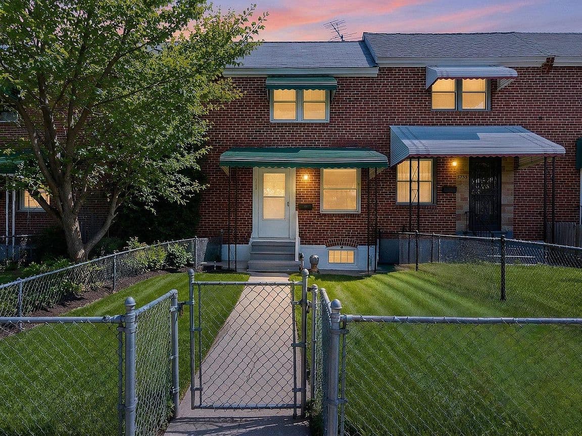 Primary listing photo