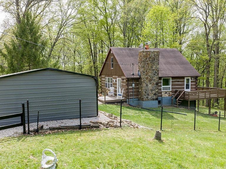 Listing photo 5