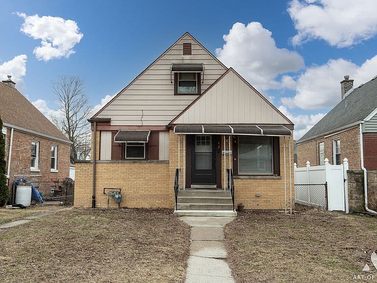 Listing photo 2