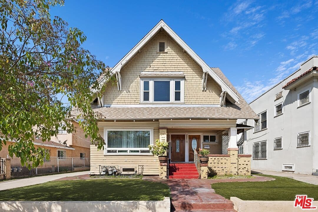 Primary listing photo