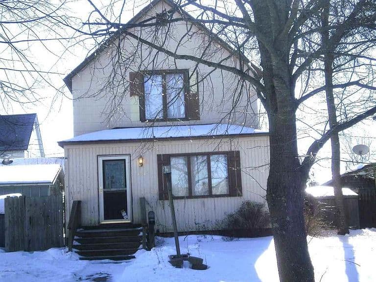 Listing photo