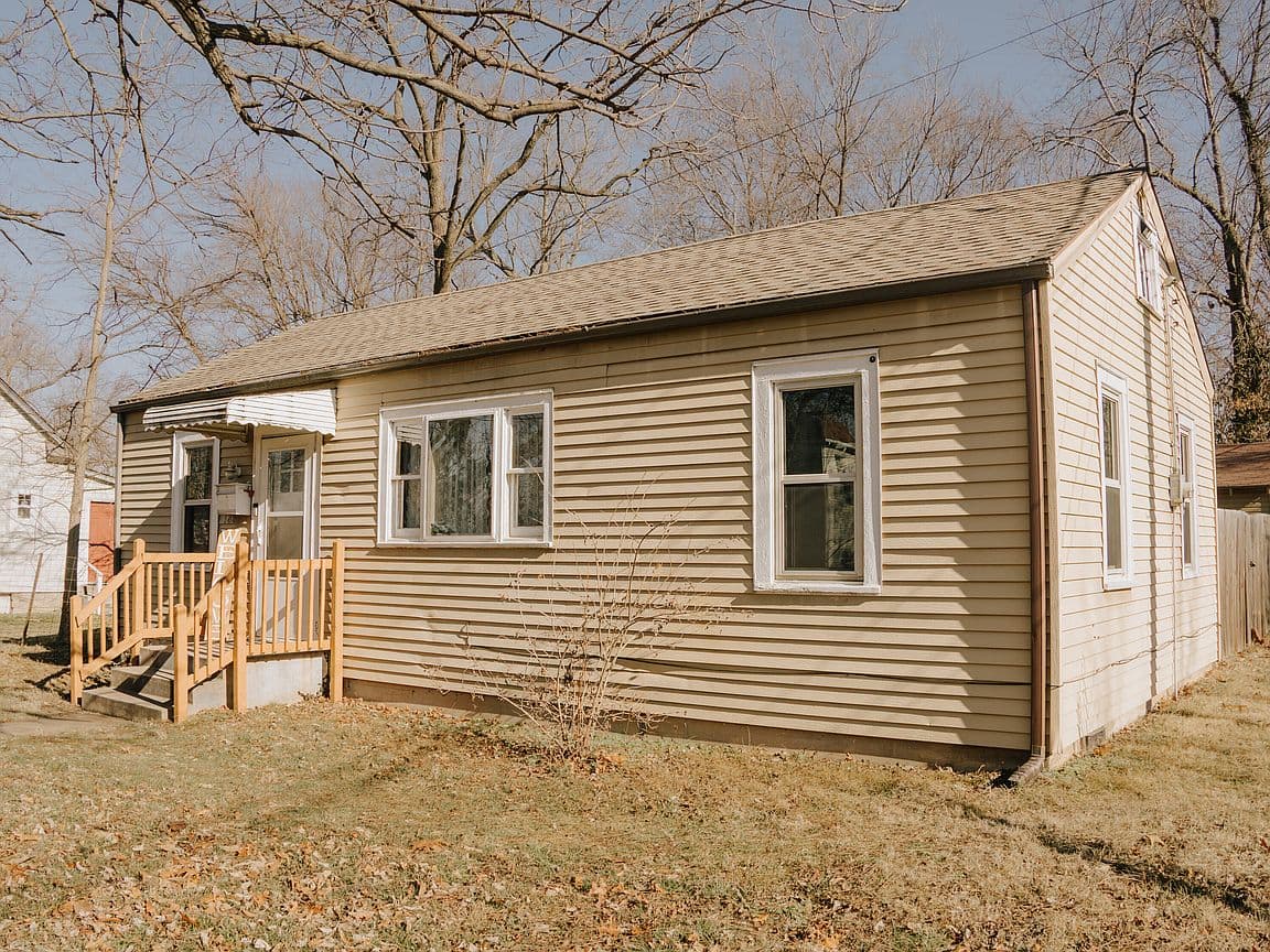 Primary listing photo