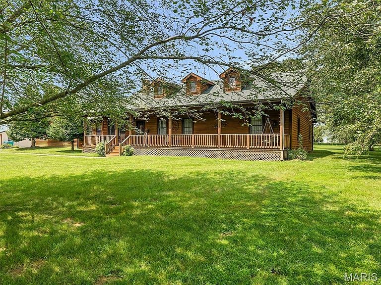 Listing photo 5
