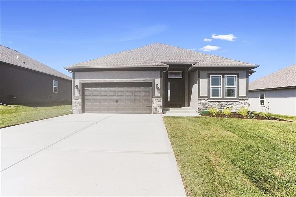 Primary listing photo