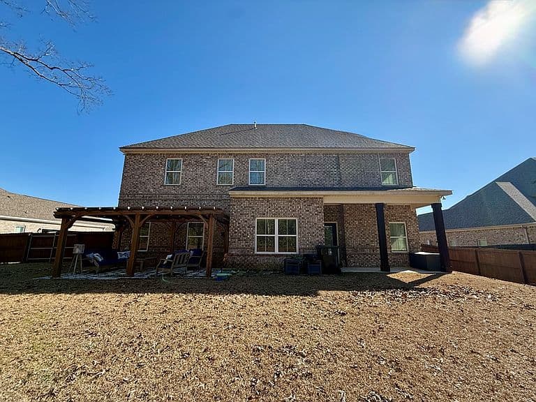 Listing photo 4