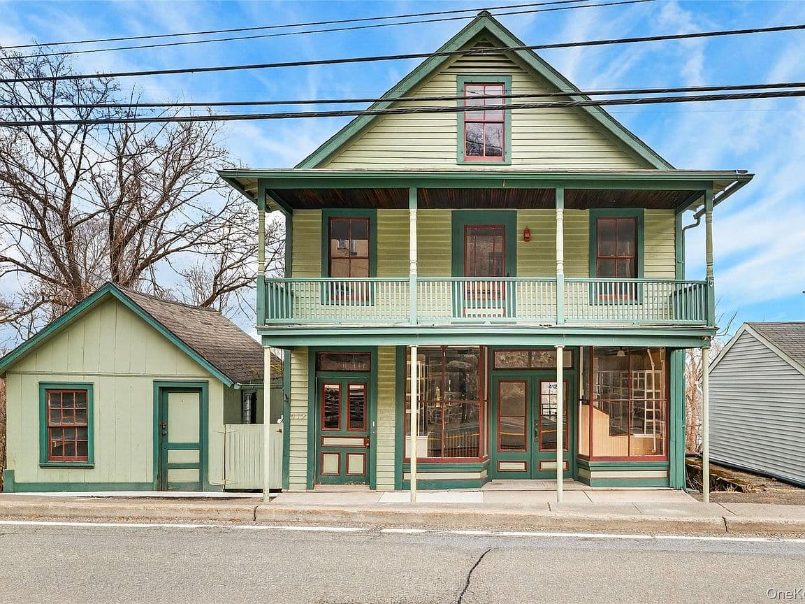 Primary listing photo