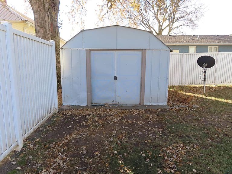Listing photo 4
