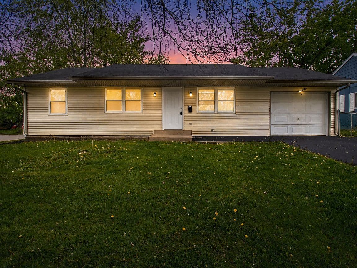 Primary listing photo