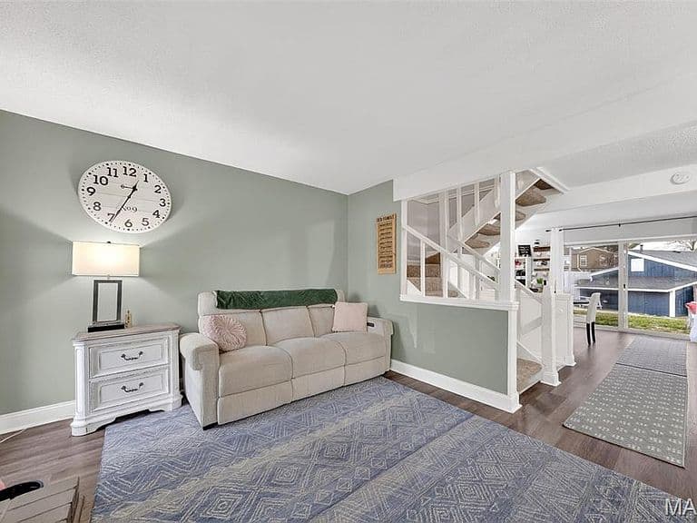 Listing photo 4