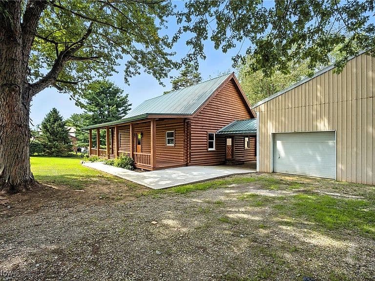 Listing photo