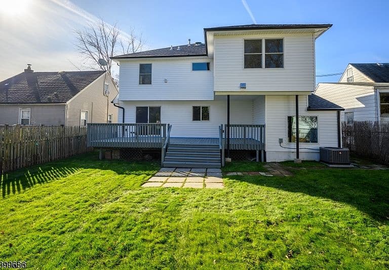 Listing photo 5