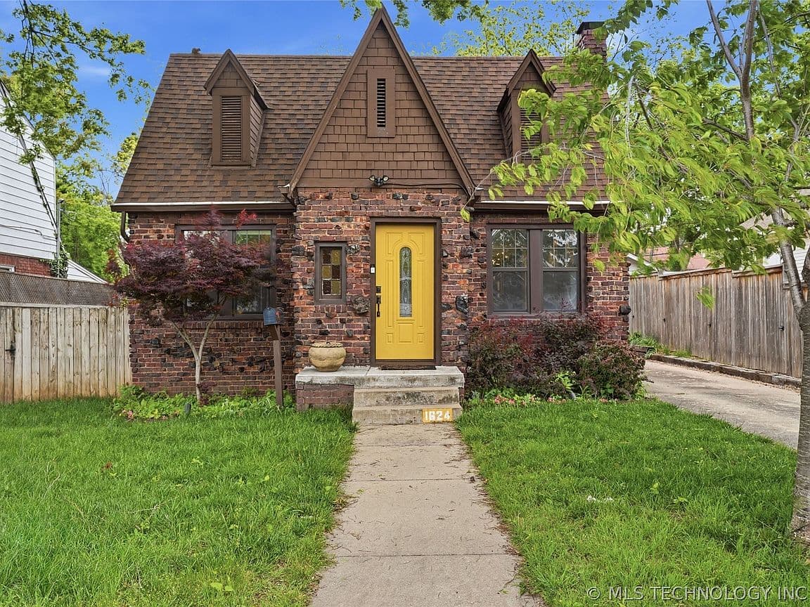 Primary listing photo