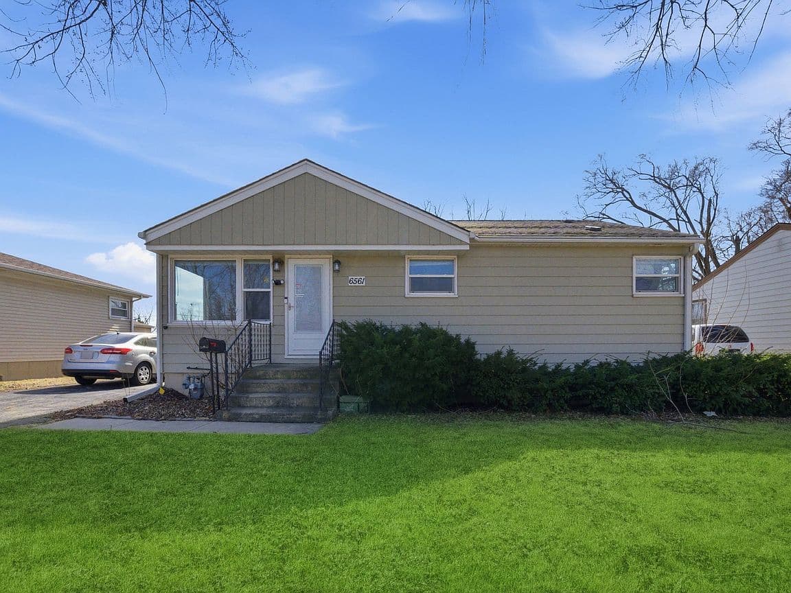 Primary listing photo