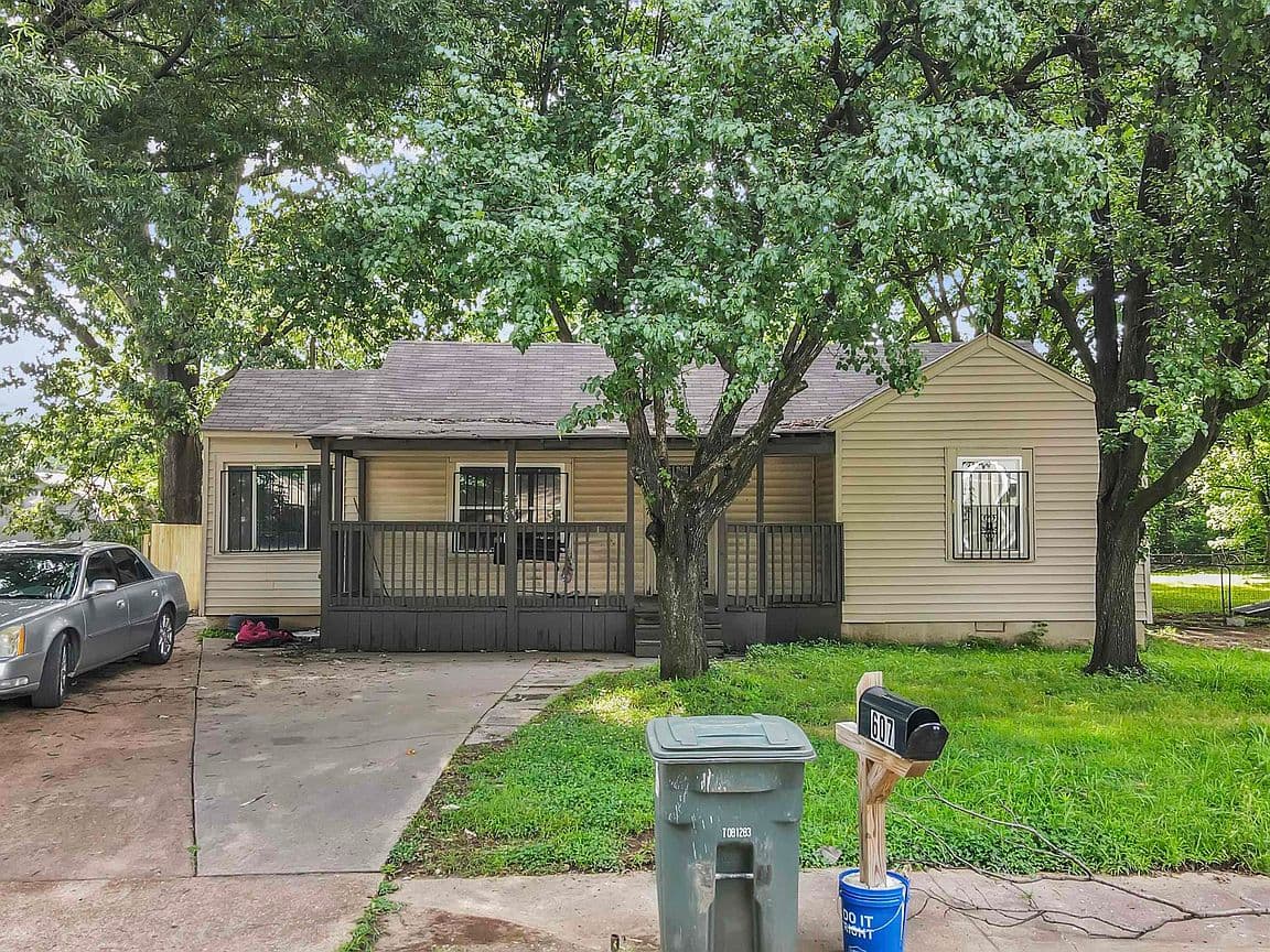 Primary listing photo