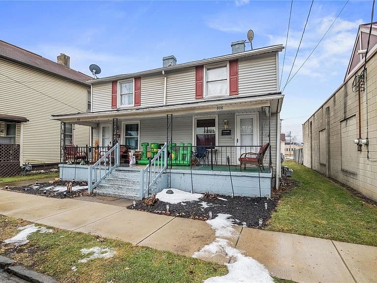 Listing photo 2