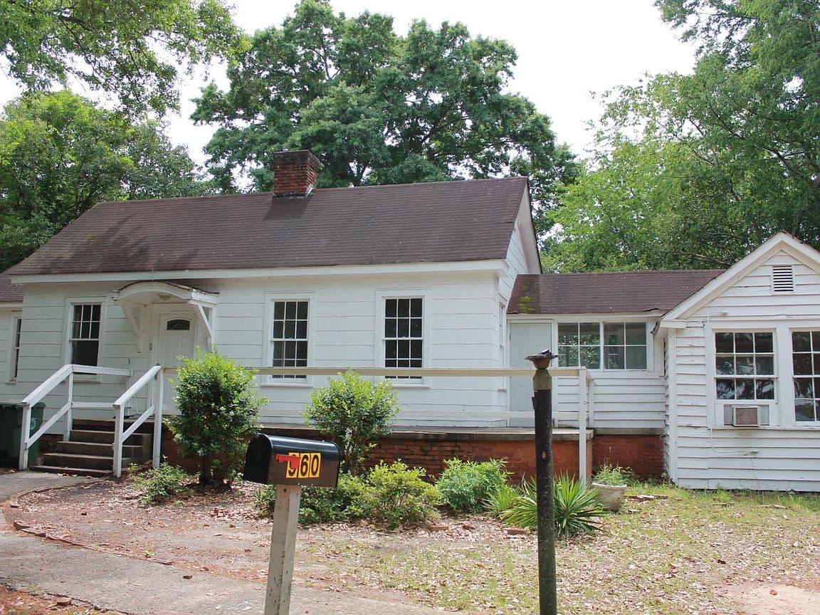 Primary listing photo