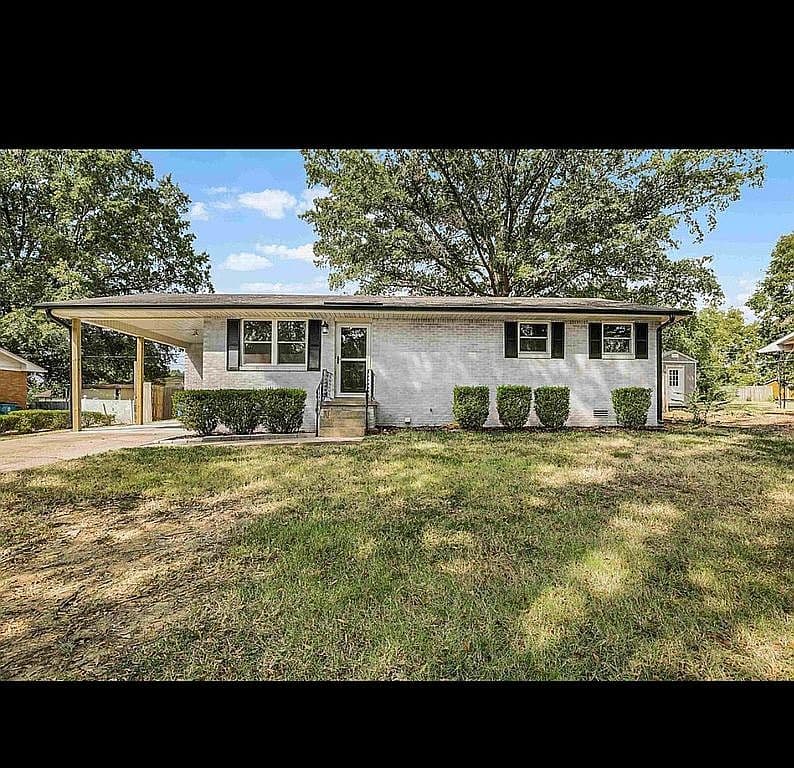 Primary listing photo