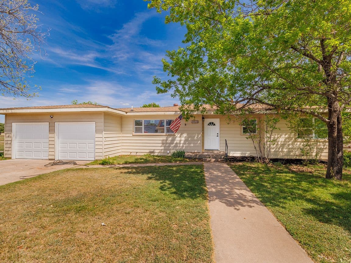 Primary listing photo