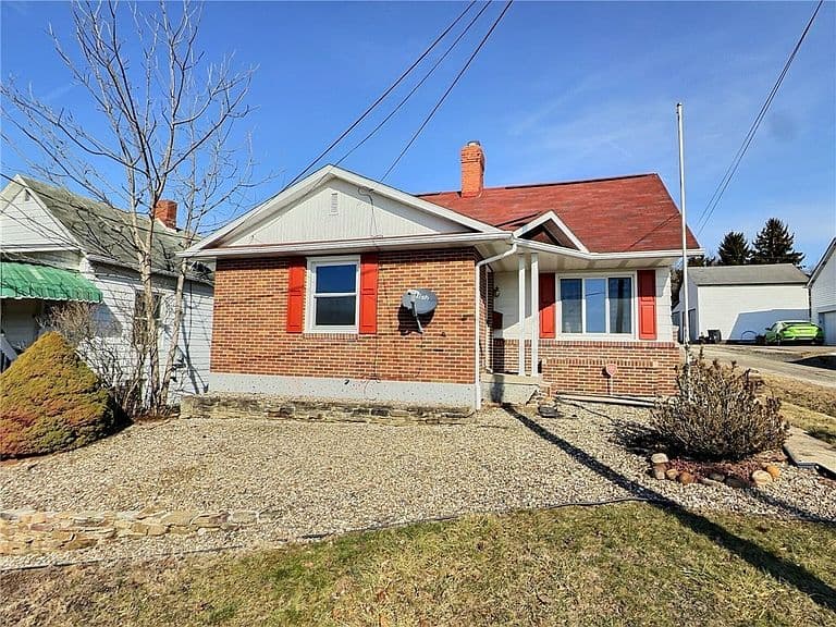 Listing photo 4