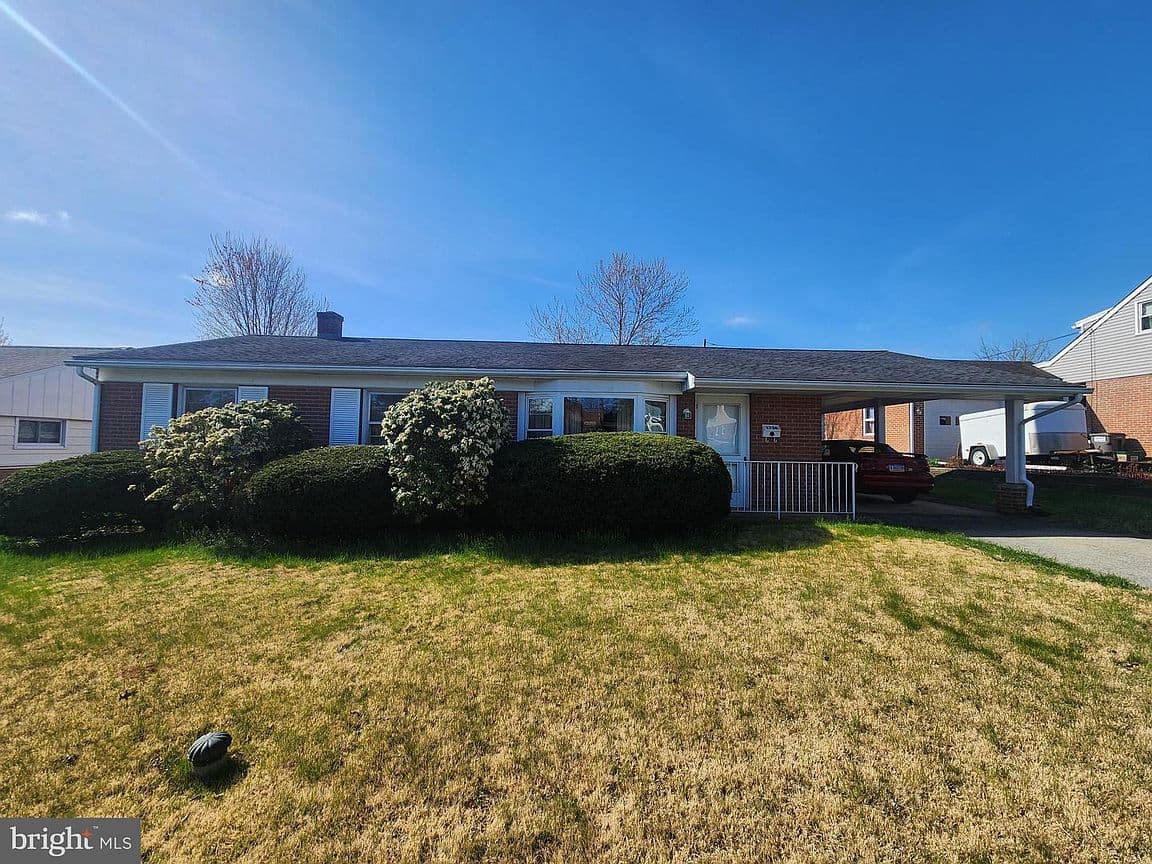 Primary listing photo