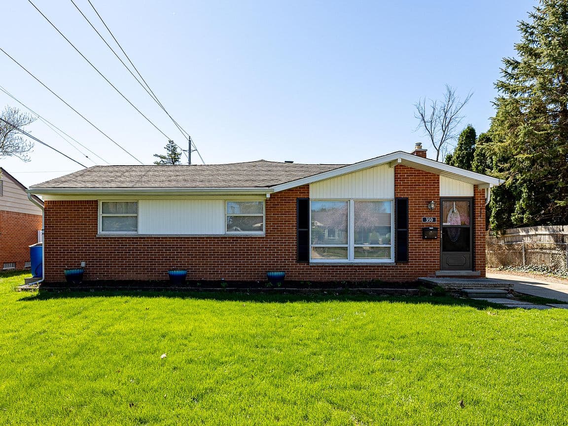 Primary listing photo