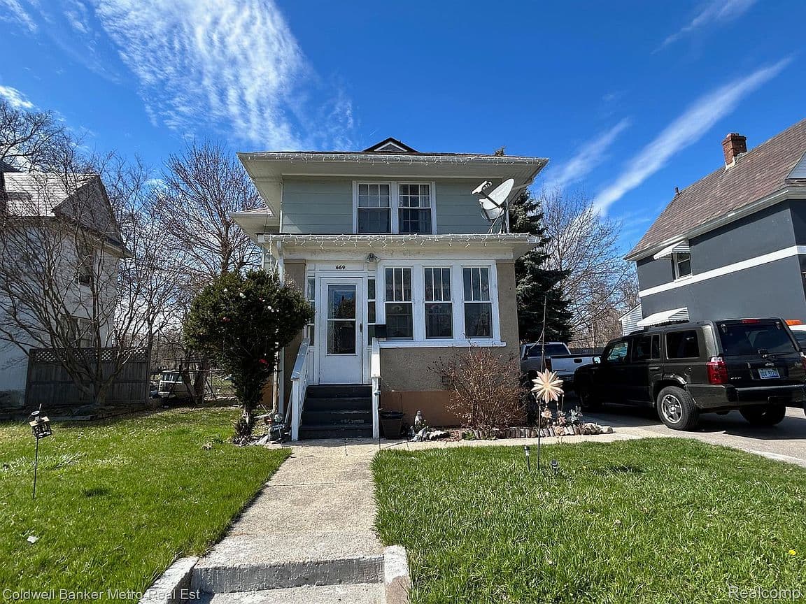 Primary listing photo