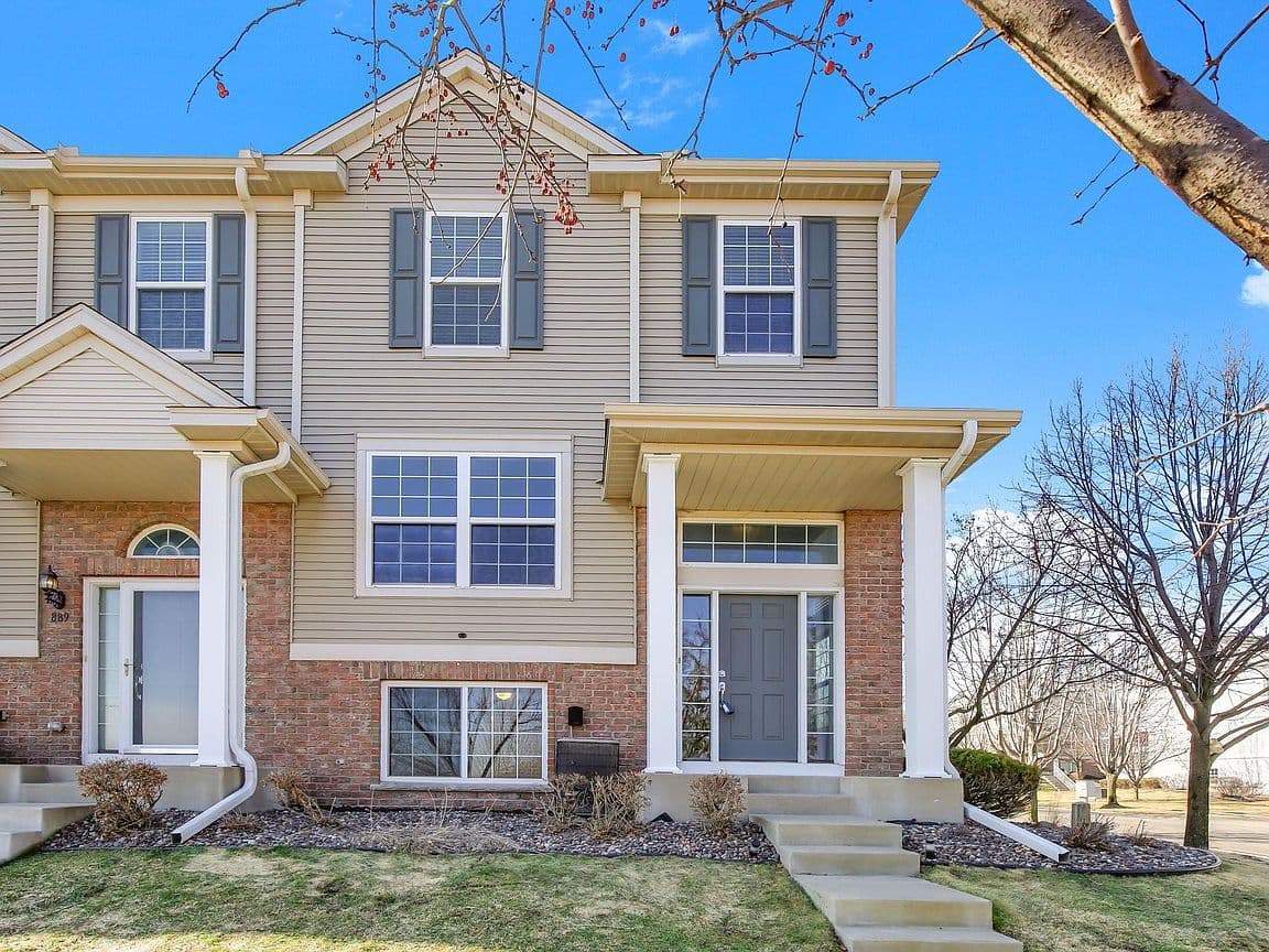 Primary listing photo