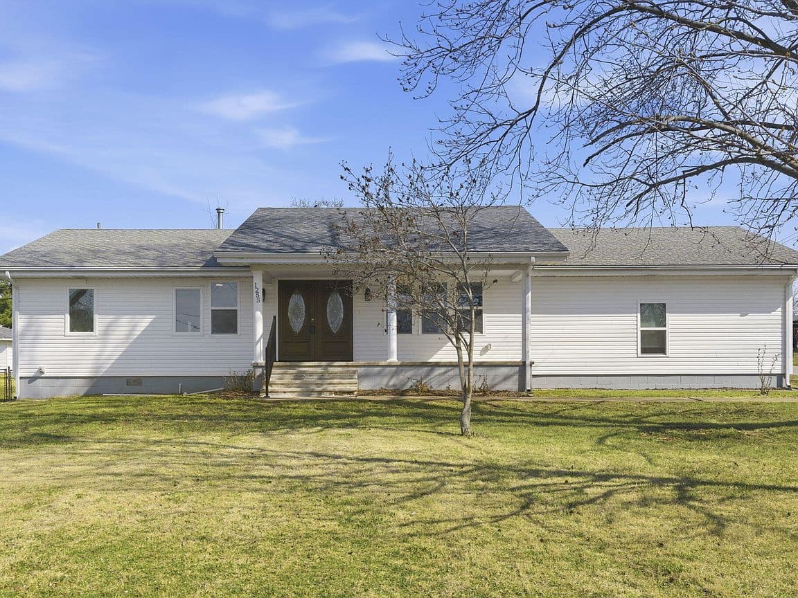 Primary listing photo
