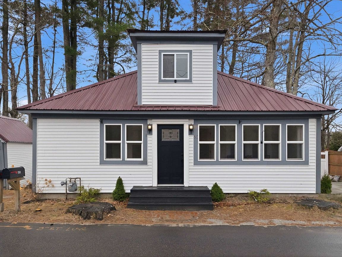 Primary listing photo
