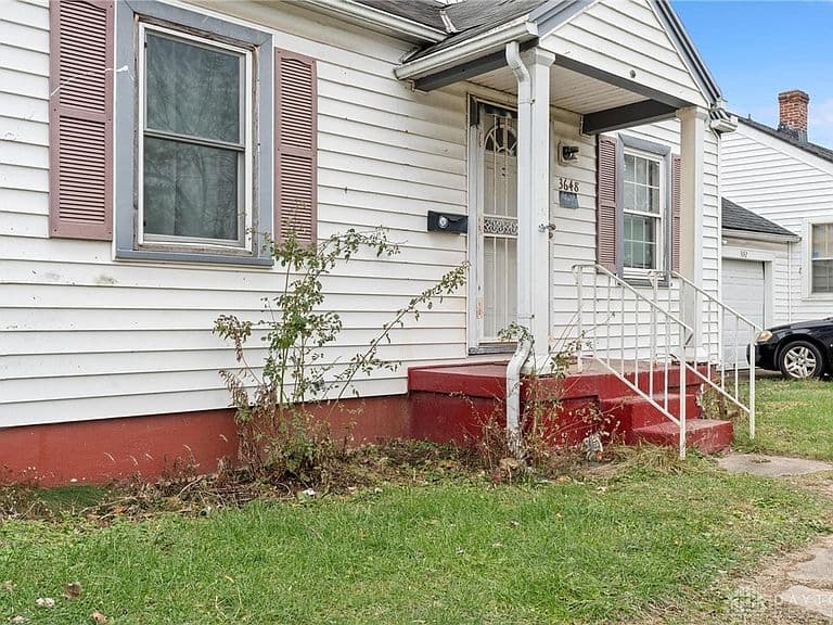 Listing photo 5