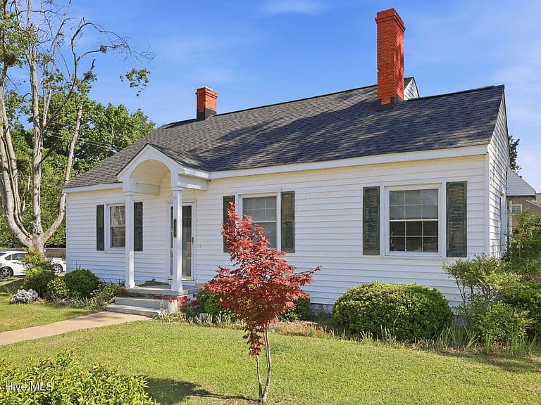 Listing photo 5